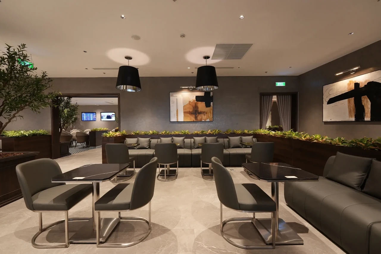 Noi Bai International Airport lounge photo