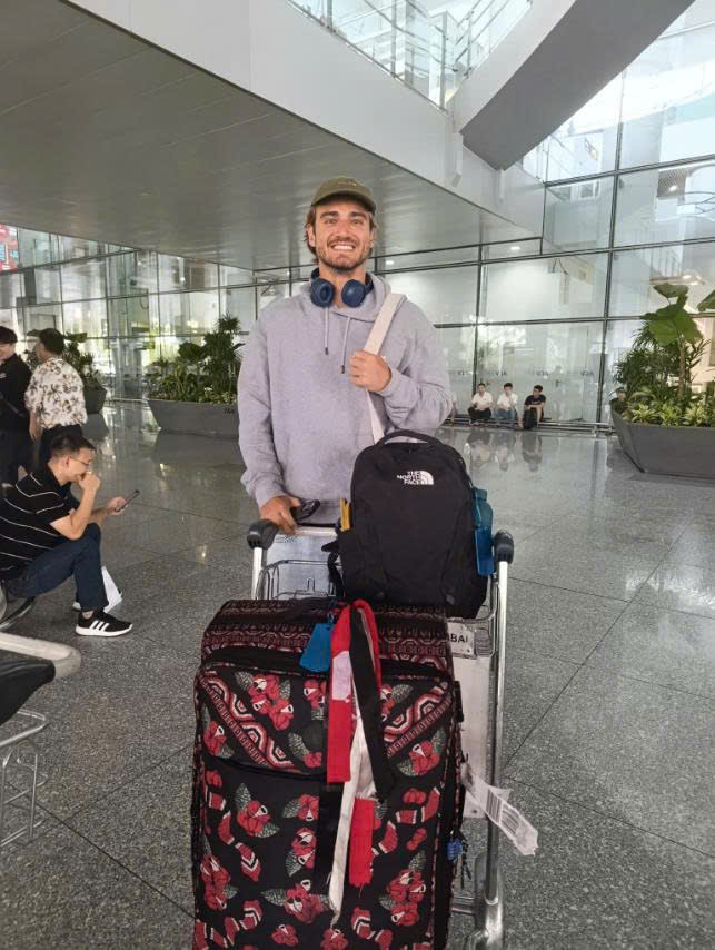 Professional airport assistance for Fast Track guests